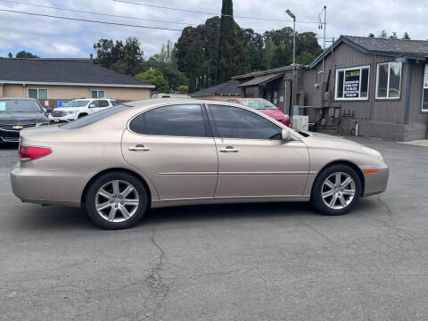 2005 Lexus ES 330