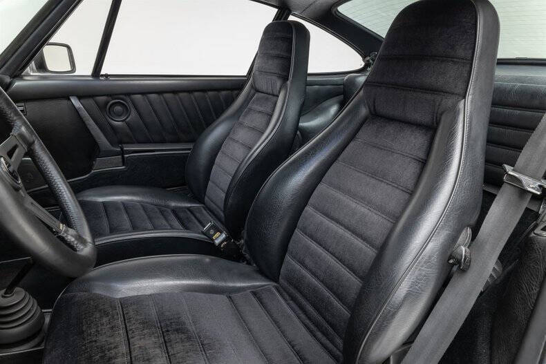 1977 Porsche 911 Carrera