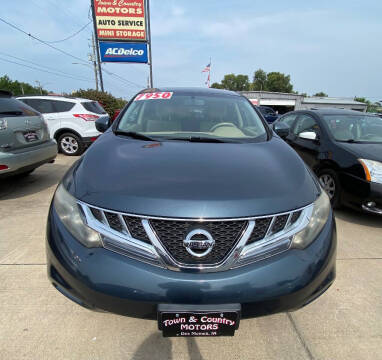 2011 Nissan Murano for sale at TOWN & COUNTRY MOTORS in Des Moines IA