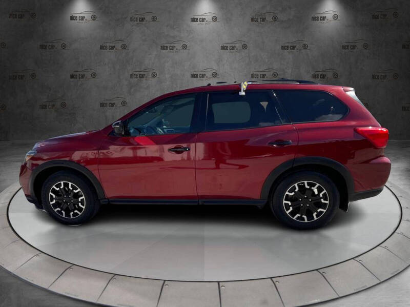2019 Nissan Pathfinder SV