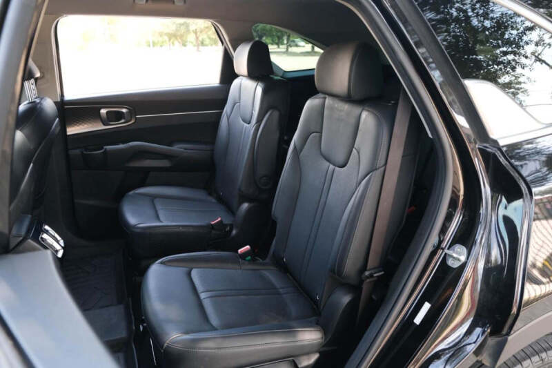 2022 Kia Sorento Hybrid S