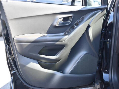 2022 Chevrolet Trax LS