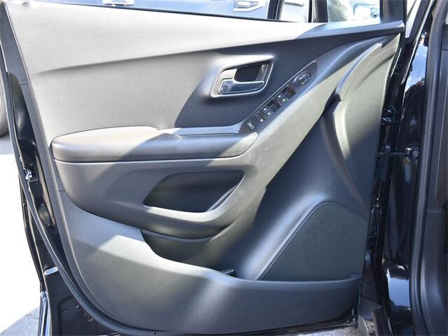 2022 Chevrolet Trax LS