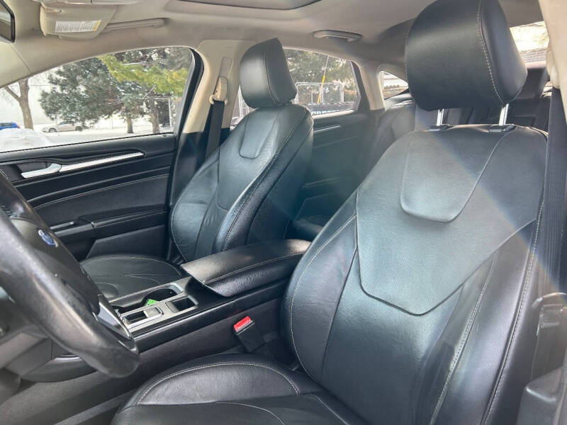 2020 Ford Fusion Titanium