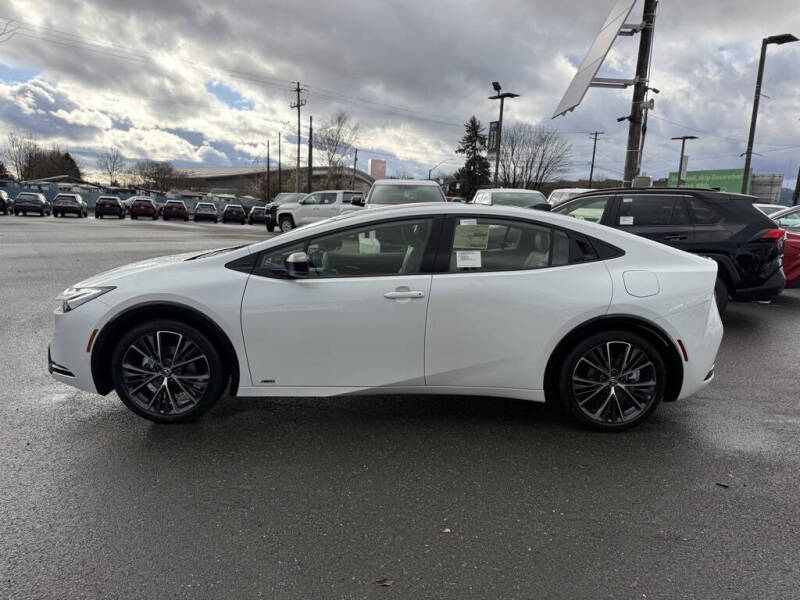 2026 Toyota Prius XLE