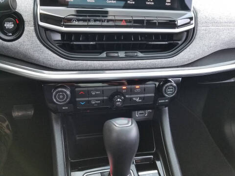 2022 Jeep Compass Latitude Lux