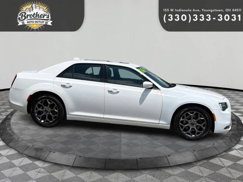 2016 Chrysler 300
