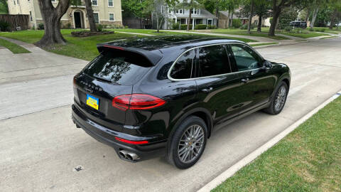 2016 Porsche Cayenne S