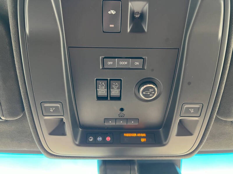 2017 Cadillac Escalade ESV Platinum