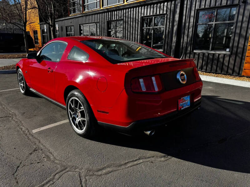 2010 Ford Mustang