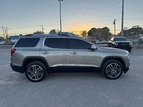 2023 GMC Acadia SLT