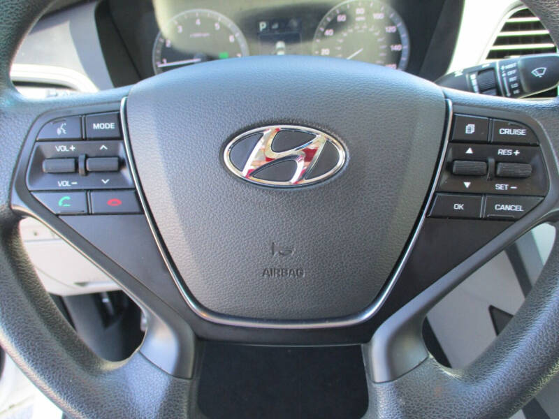 2017 Hyundai Sonata SE