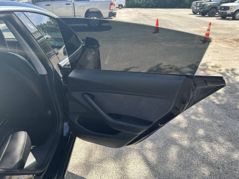 2019 Tesla Model 3 Mid Range