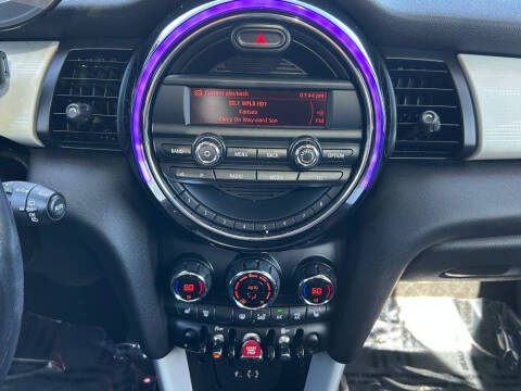 2015 MINI Hardtop 4 Door Cooper