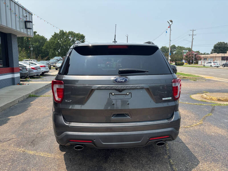 2018 Ford Explorer XLT