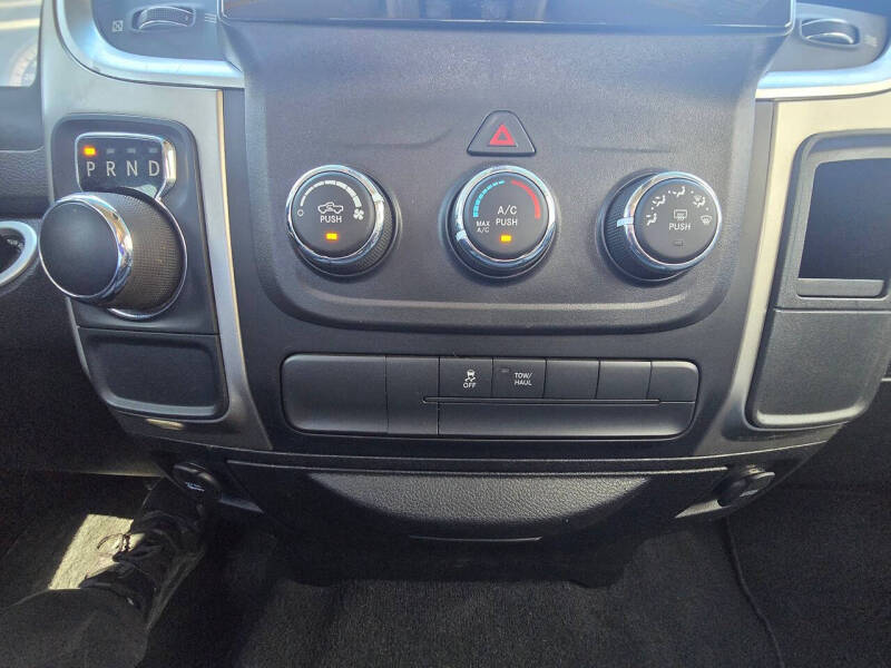 2019 RAM 1500 Classic SLT