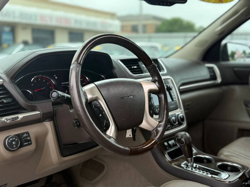 2013 GMC Acadia Denali