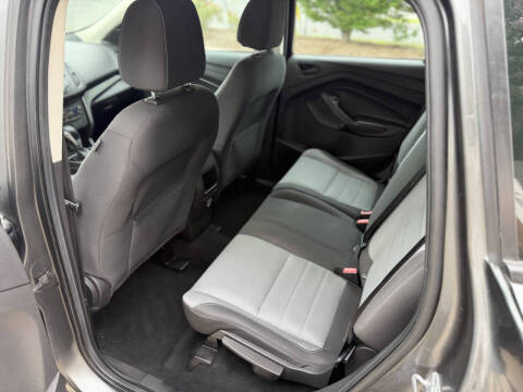 2017 Ford Escape S