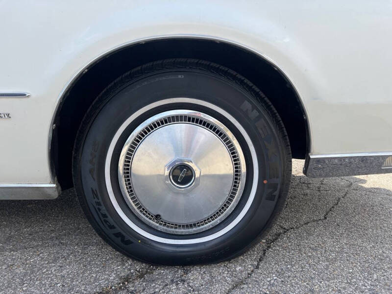 1975 Lincoln Mark IV