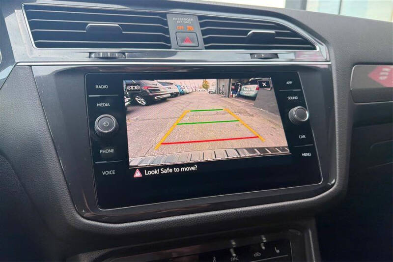 2022 Volkswagen Tiguan SE R-Line Black 4Motion