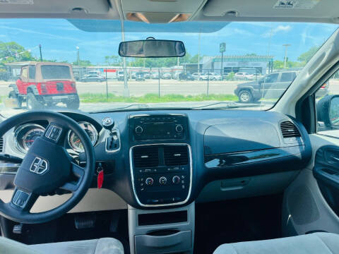 2013 Dodge Grand Caravan SE