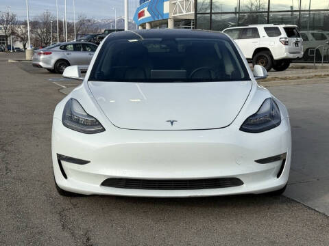 2020 Tesla Model 3 Long Range