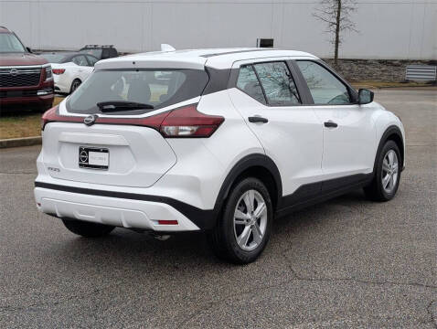 2023 Nissan Kicks S