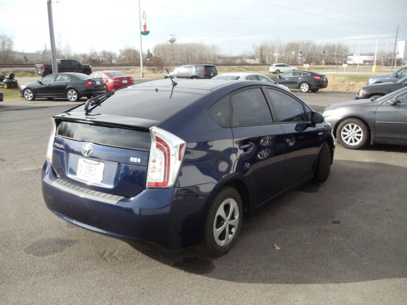 2013 Toyota Prius Two