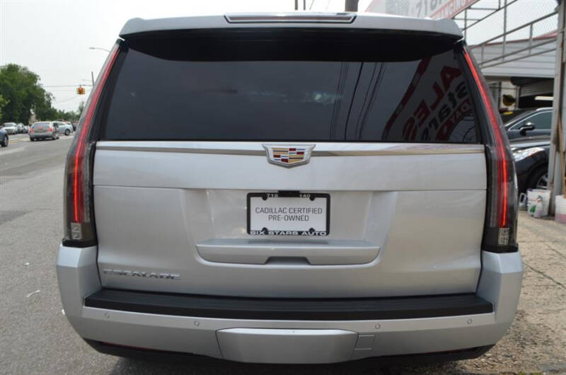 2018 Cadillac Escalade Luxury