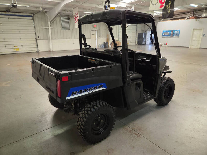 2022 Polaris Ranger EV Avalanche Grey