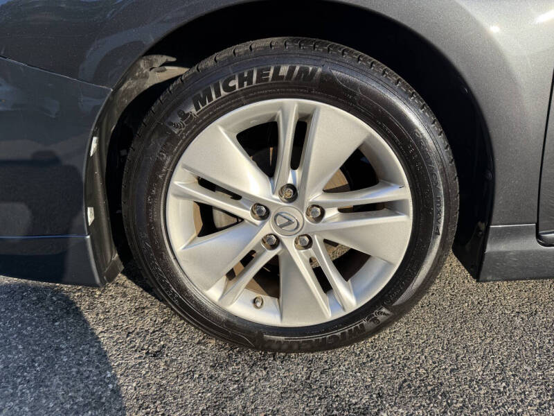 2011 Lexus HS 250h