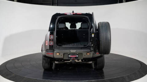 2025 Land Rover Defender