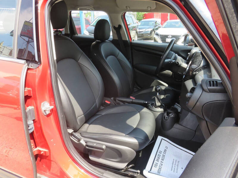 2015 MINI Hardtop 4 Door Cooper