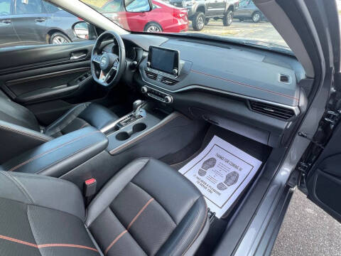 2020 Nissan Altima 2.5 SR