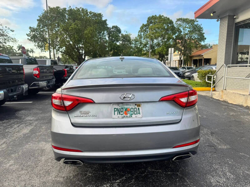 2015 Hyundai Sonata Sport
