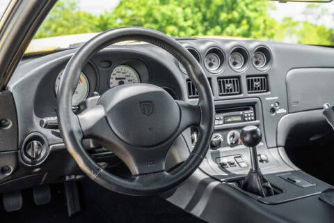2001 Dodge Viper GTS