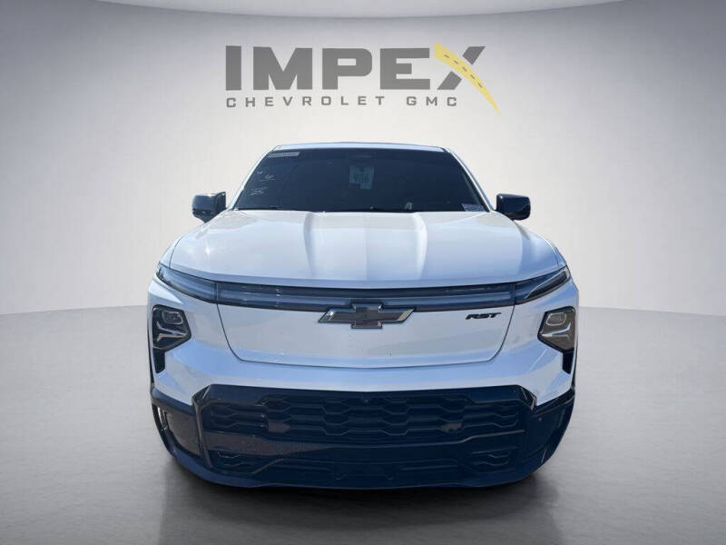 2025 Chevrolet Silverado EV RST