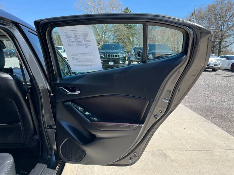 2018 Mazda MAZDA3 Touring
