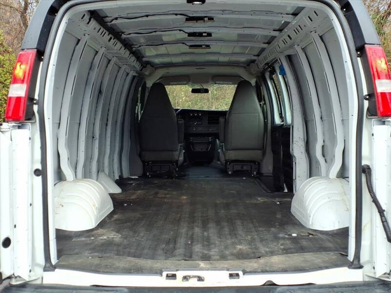 2019 Chevrolet Express 2500