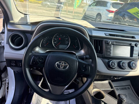 2013 Toyota RAV4 LE