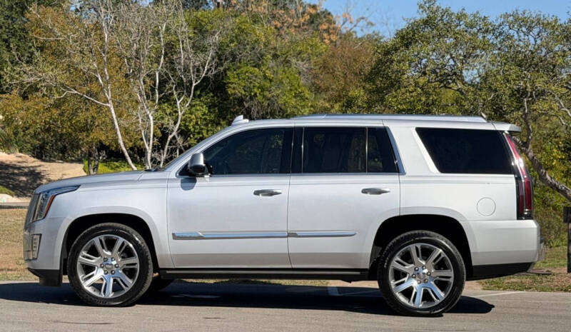 2016 Cadillac Escalade Premium Collection