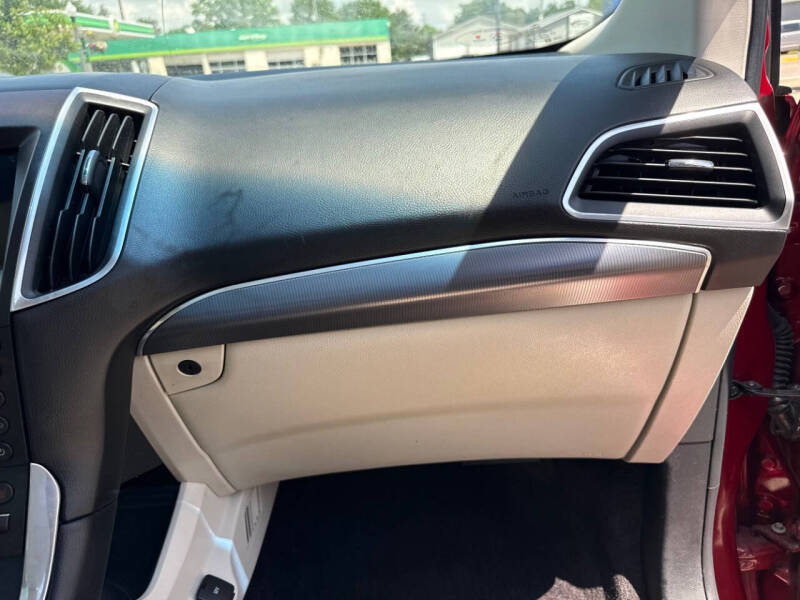 2017 Ford Edge Titanium
