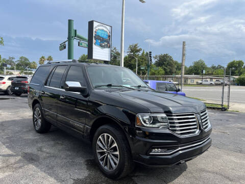 2016 Lincoln Navigator Select