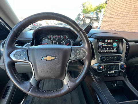 2015 Chevrolet Suburban LT