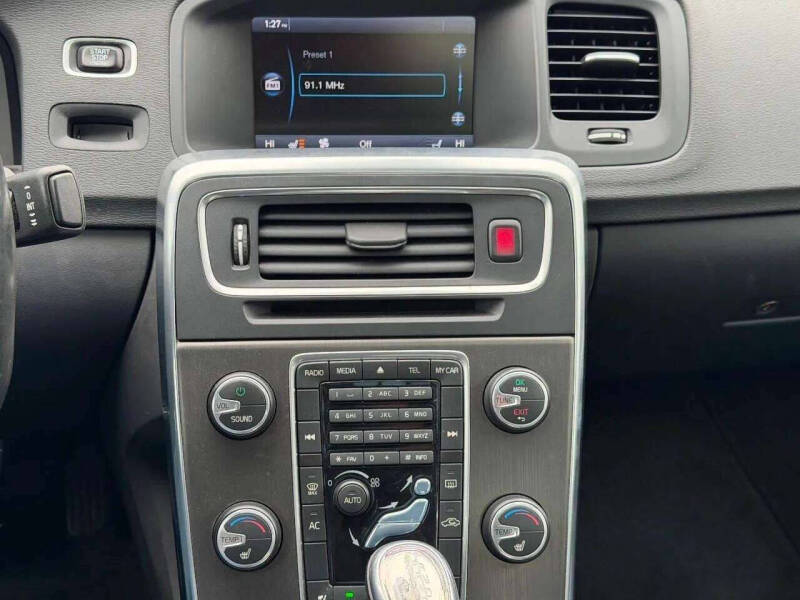 2013 Volvo S60 T5 Premier