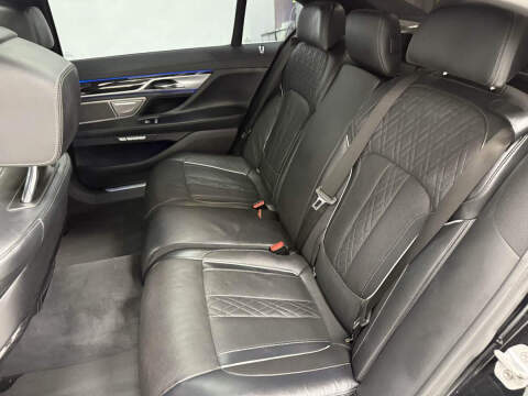 2018 BMW 7 Series 750i