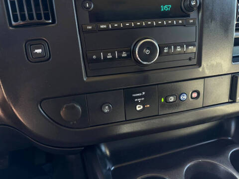 2020 Chevrolet Express 2500