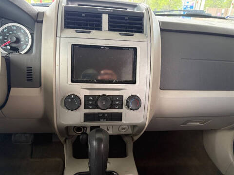2011 Ford Escape XLT