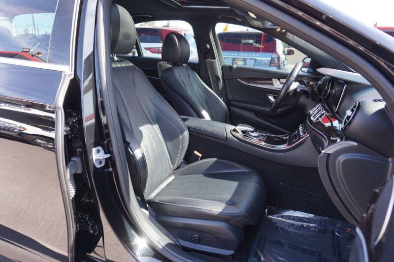 2019 Mercedes-Benz E-Class E 300