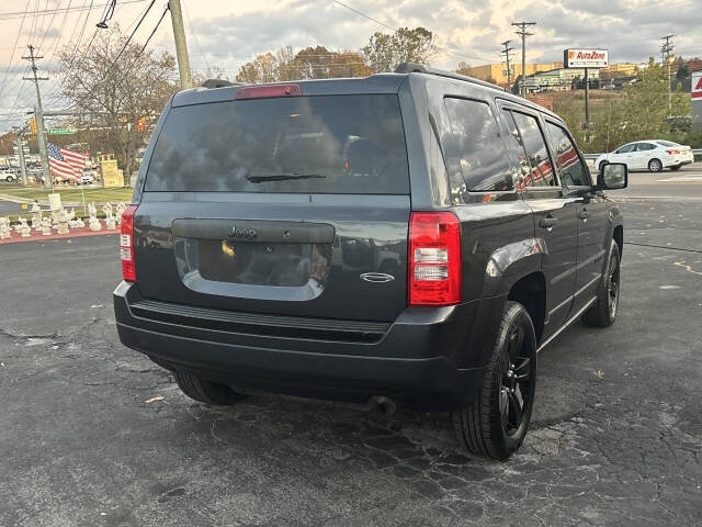 2014 Jeep Patriot for sale at Country Auto Sales Inc. in Bristol, VA